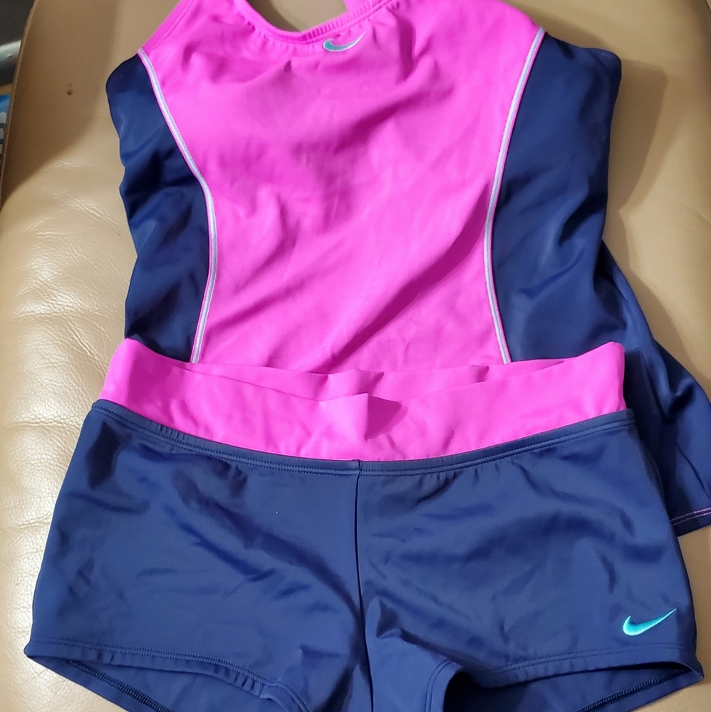 Swim suit